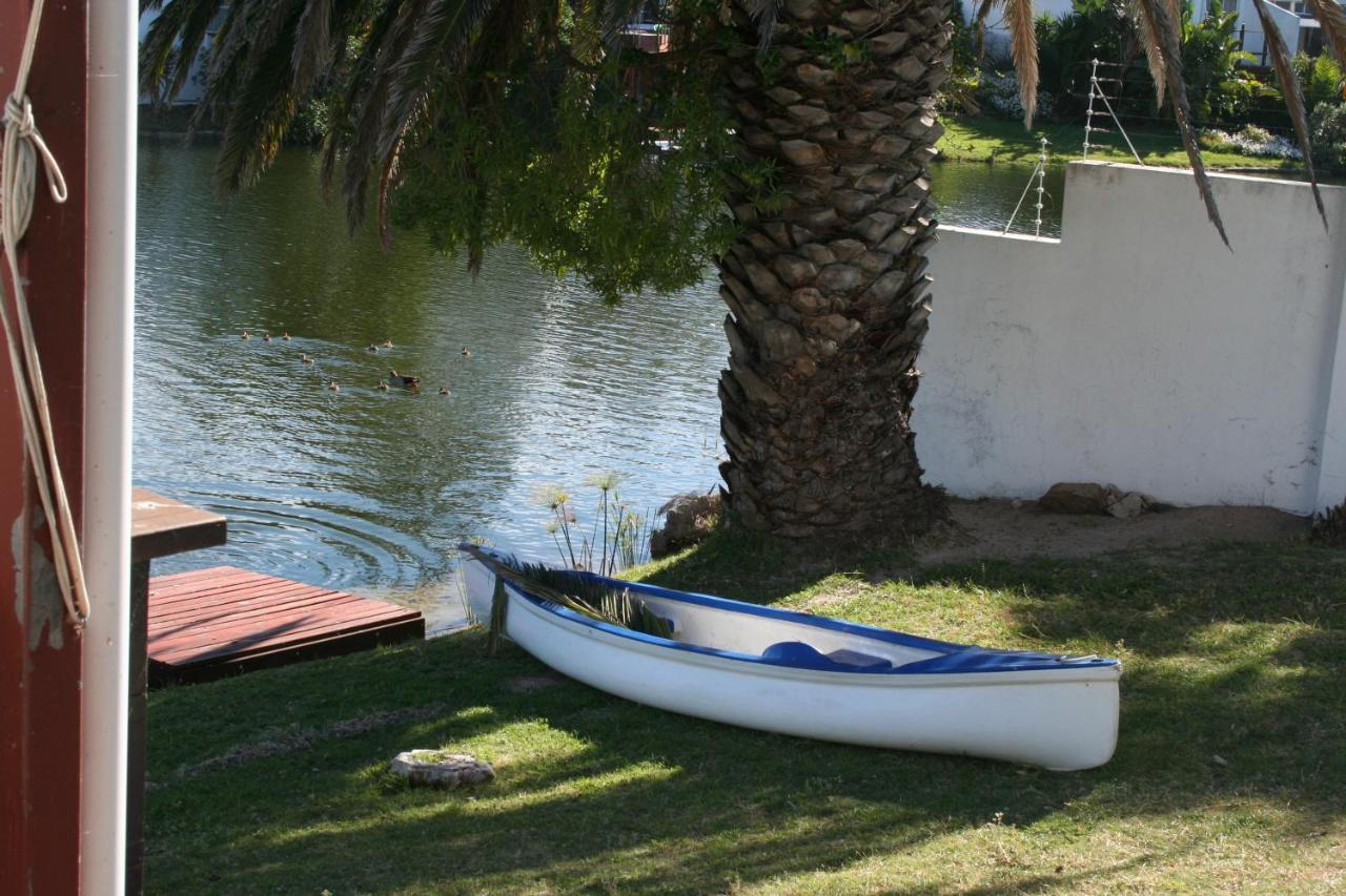 Vlei Cove Guesthouse Cape Town Exterior photo