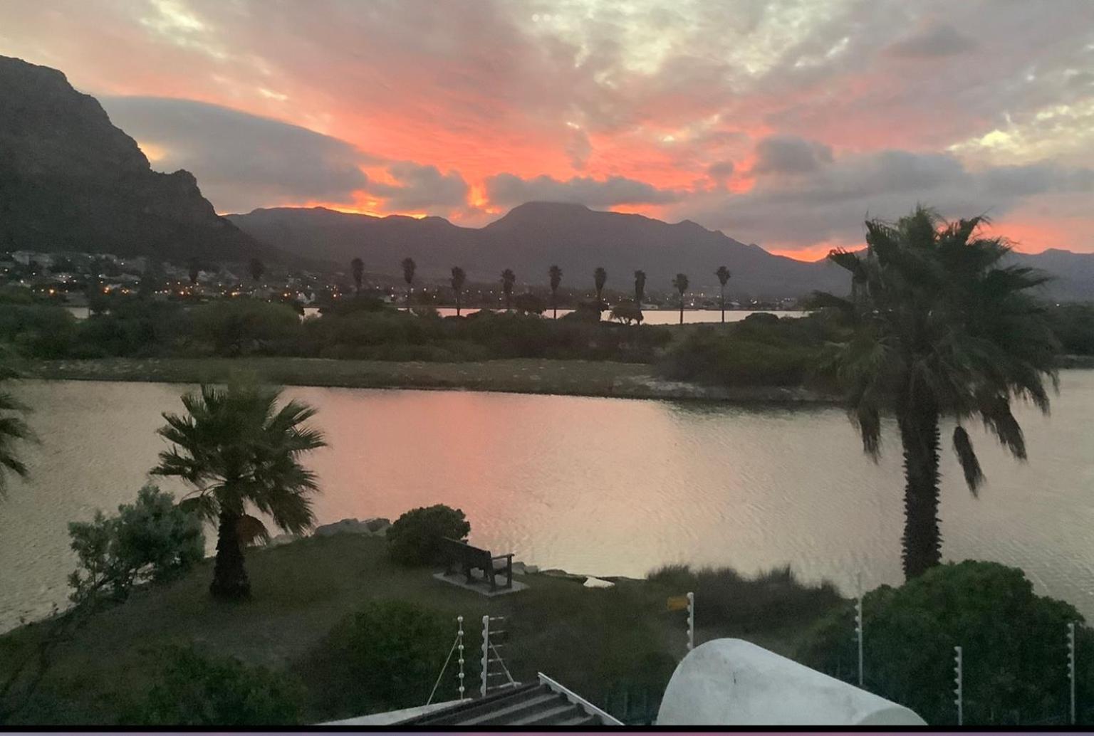 Vlei Cove Guesthouse Cape Town Room photo